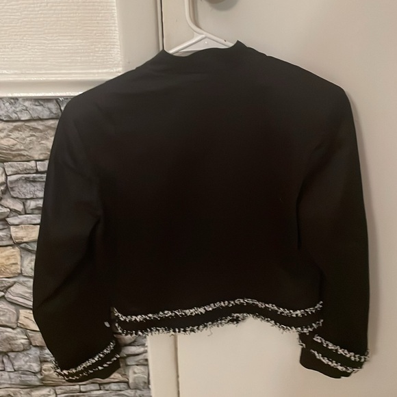 Cara Lotti jacket, silk lining, size 2 (skirt in separate listing) - Picture 3 of 6